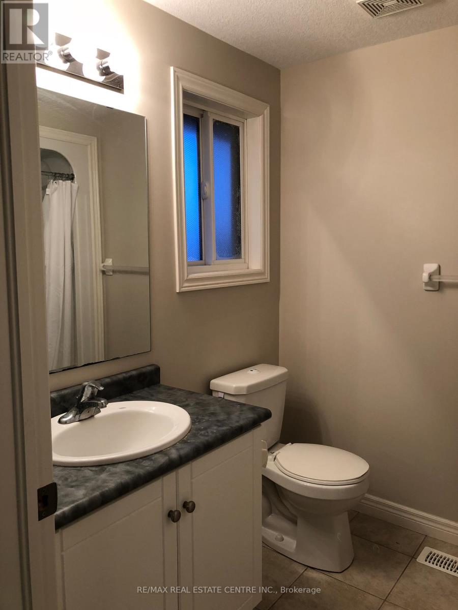 2 - 361 Arkell Road, Guelph, Ontario  N1L 1E5 - Photo 5 - X12739174