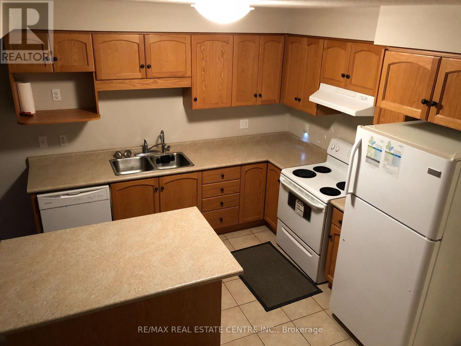 2 - 361 Arkell Road, Guelph, Ontario  N1L 1E5 - Photo 9 - X12739174