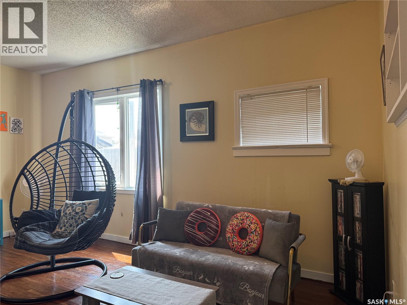 204 1st Street E, Wynyard, Saskatchewan  S0A 4T0 - Photo 13 - SK027496