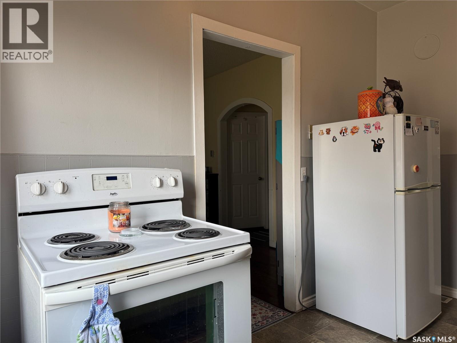 204 1st Street E, Wynyard, Saskatchewan  S0A 4T0 - Photo 4 - SK027496