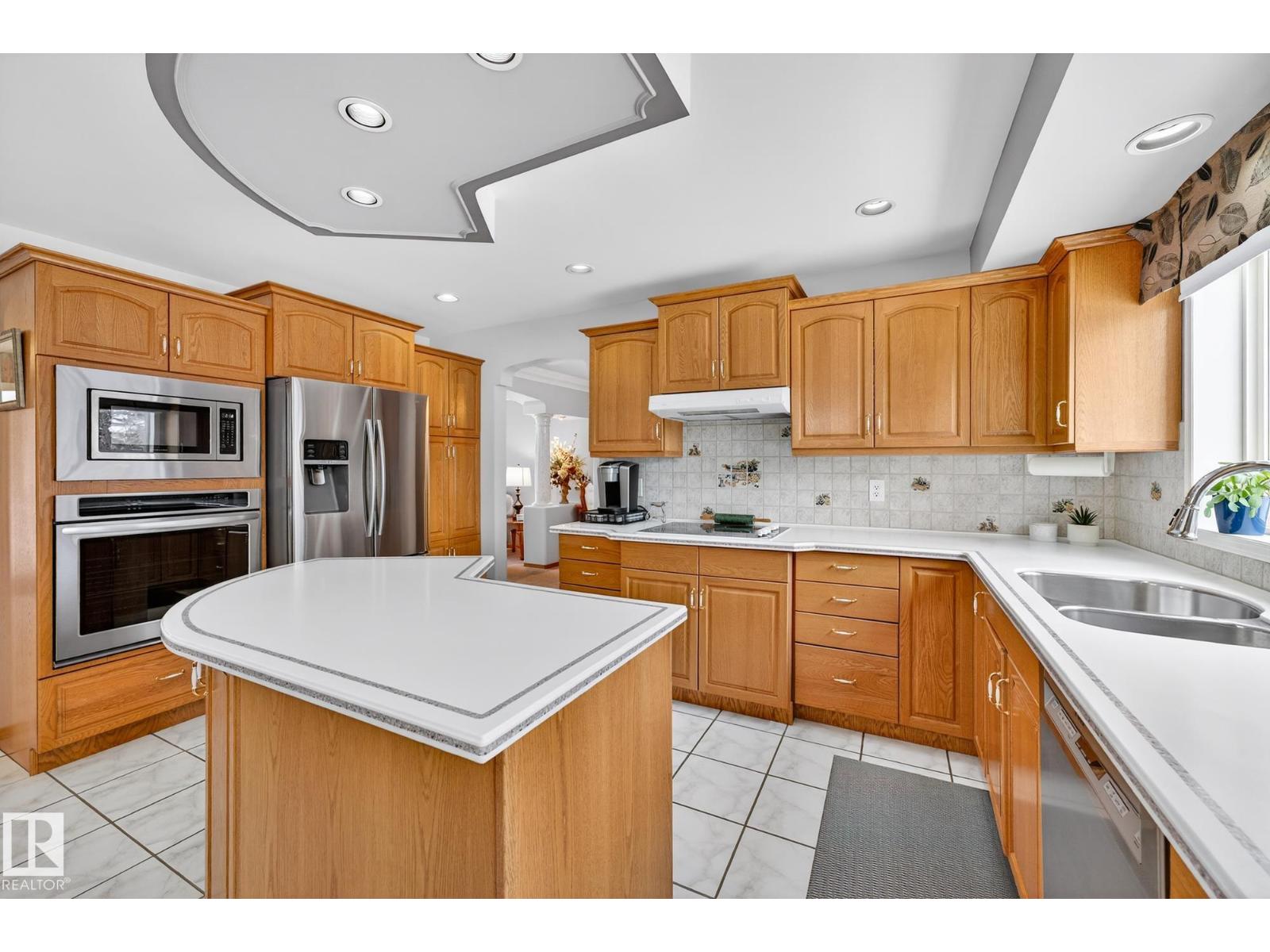 3455 Hill View Cr Nw, Edmonton, Alberta  T6L 2C9 - Photo 12 - E4471442