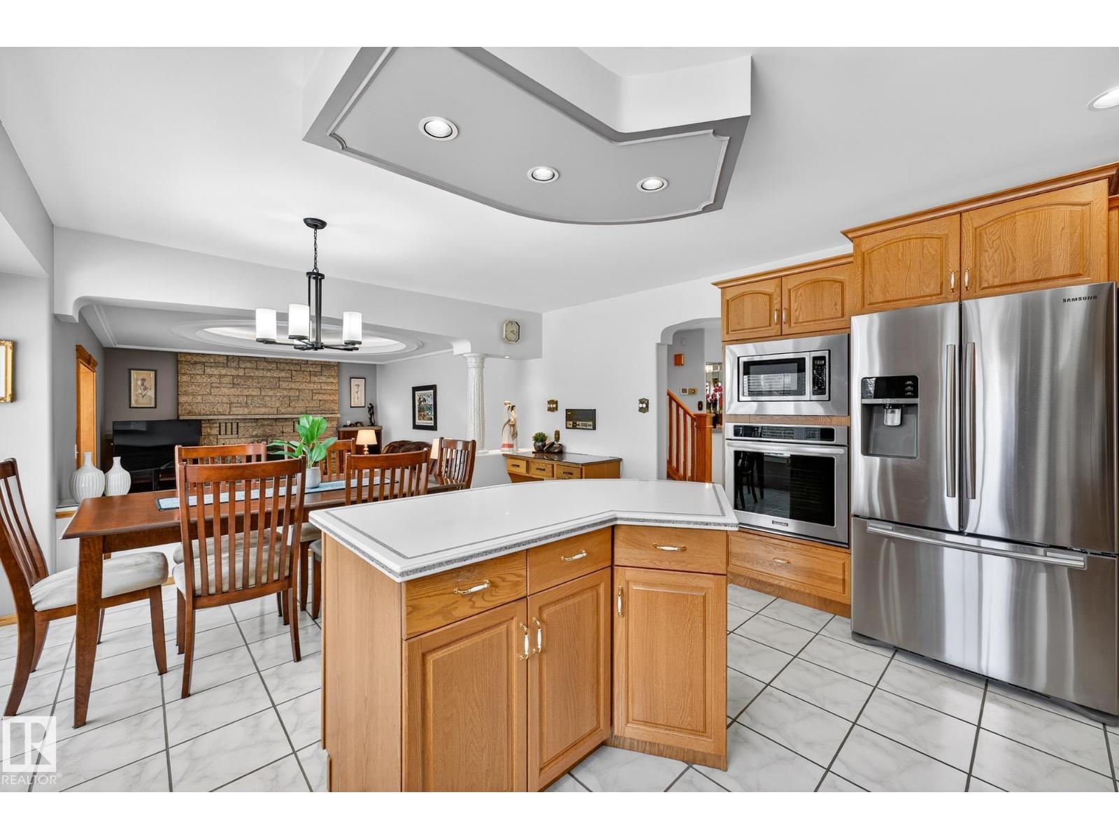 3455 Hill View Cr Nw, Edmonton, Alberta  T6L 2C9 - Photo 13 - E4471442