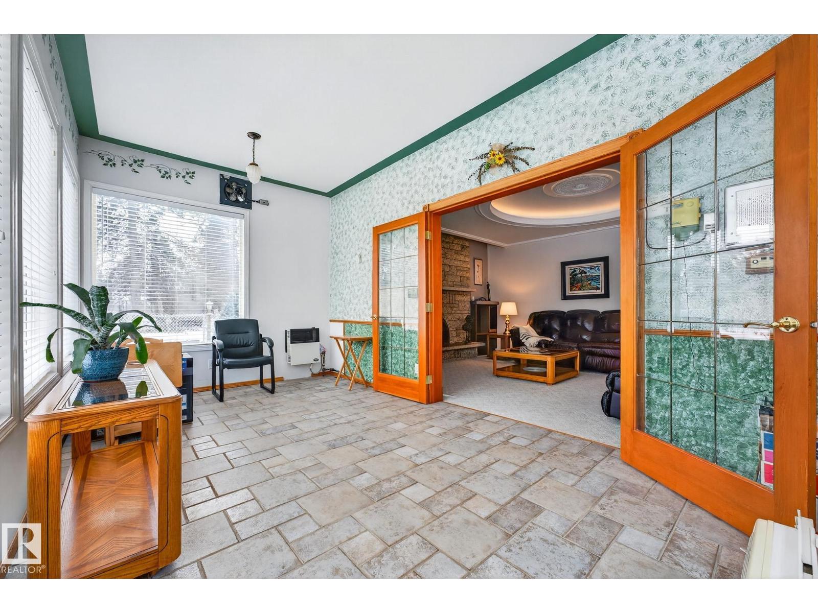 3455 Hill View Cr Nw, Edmonton, Alberta  T6L 2C9 - Photo 21 - E4471442