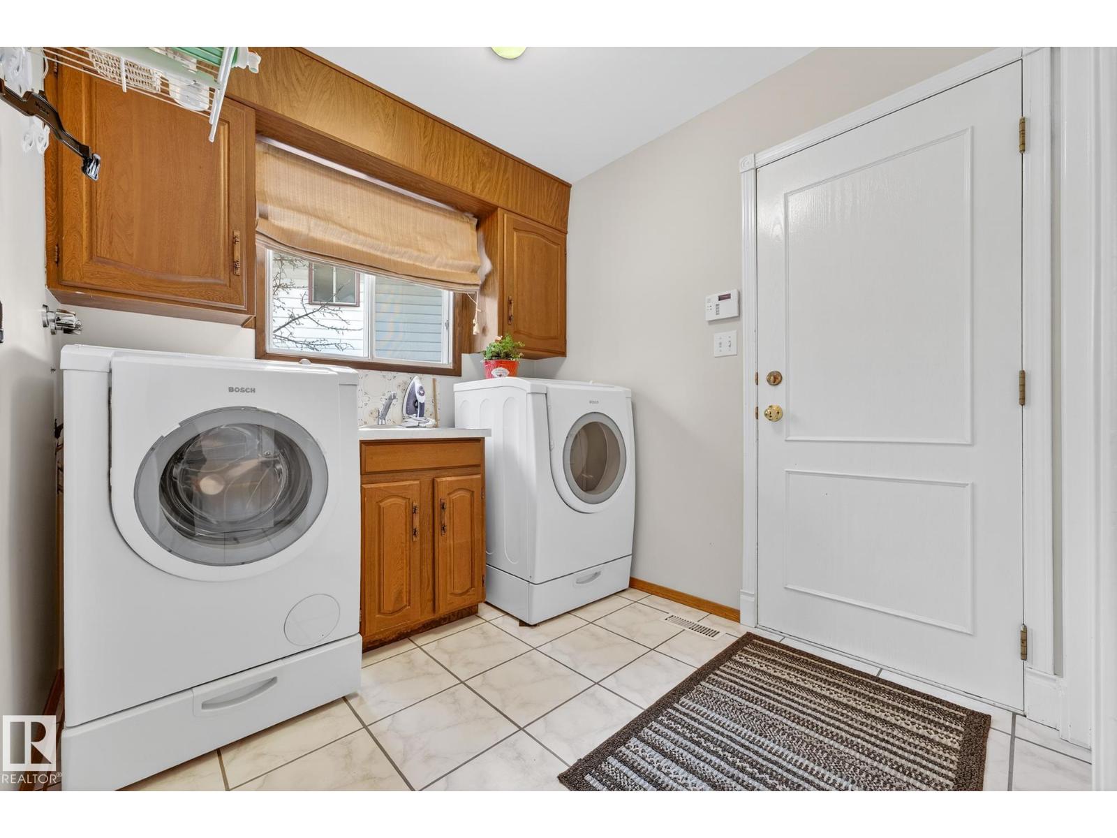 3455 Hill View Cr Nw, Edmonton, Alberta  T6L 2C9 - Photo 26 - E4471442