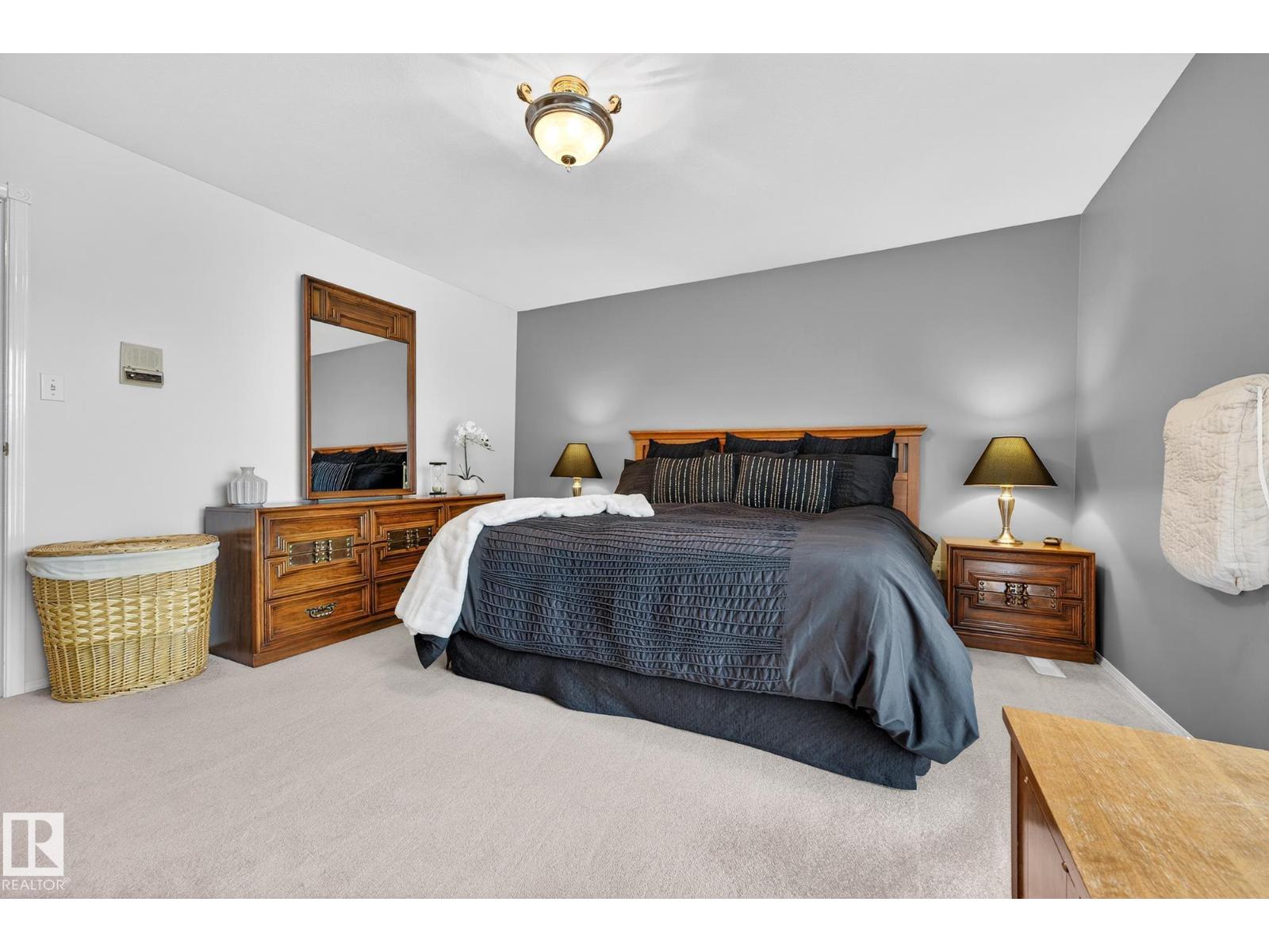 3455 Hill View Cr Nw, Edmonton, Alberta  T6L 2C9 - Photo 28 - E4471442