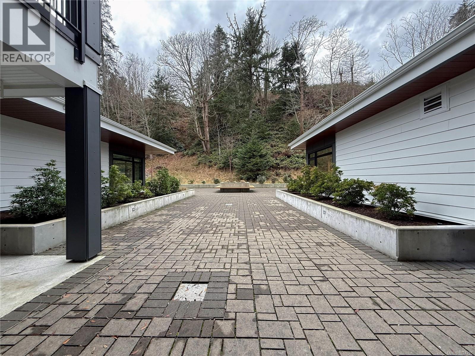 202 684 Island Hwy S, Campbell River, British Columbia  V9W 1A6 - Photo 29 - 1024255