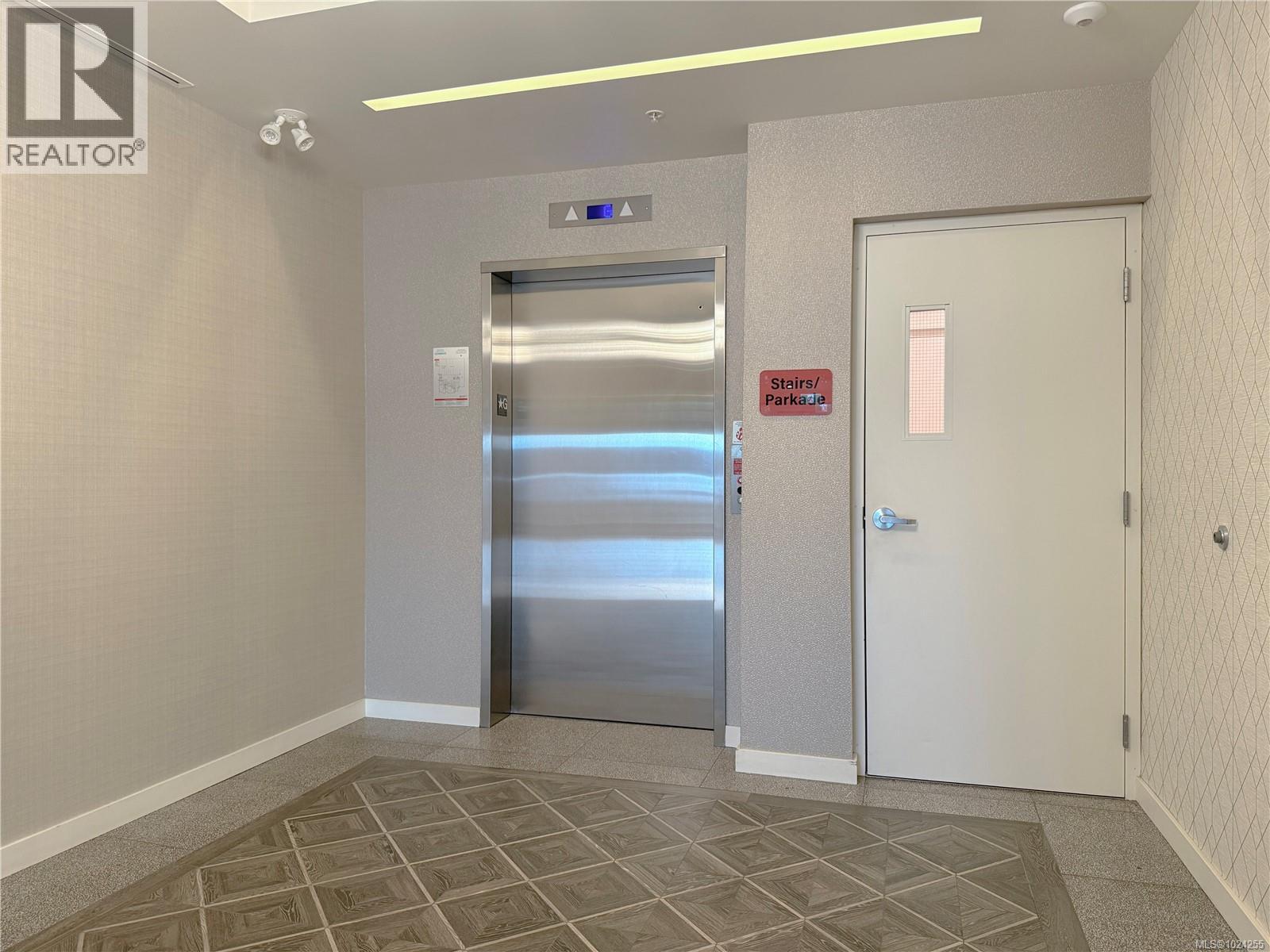 202 684 Island Hwy S, Campbell River, British Columbia  V9W 1A6 - Photo 38 - 1024255