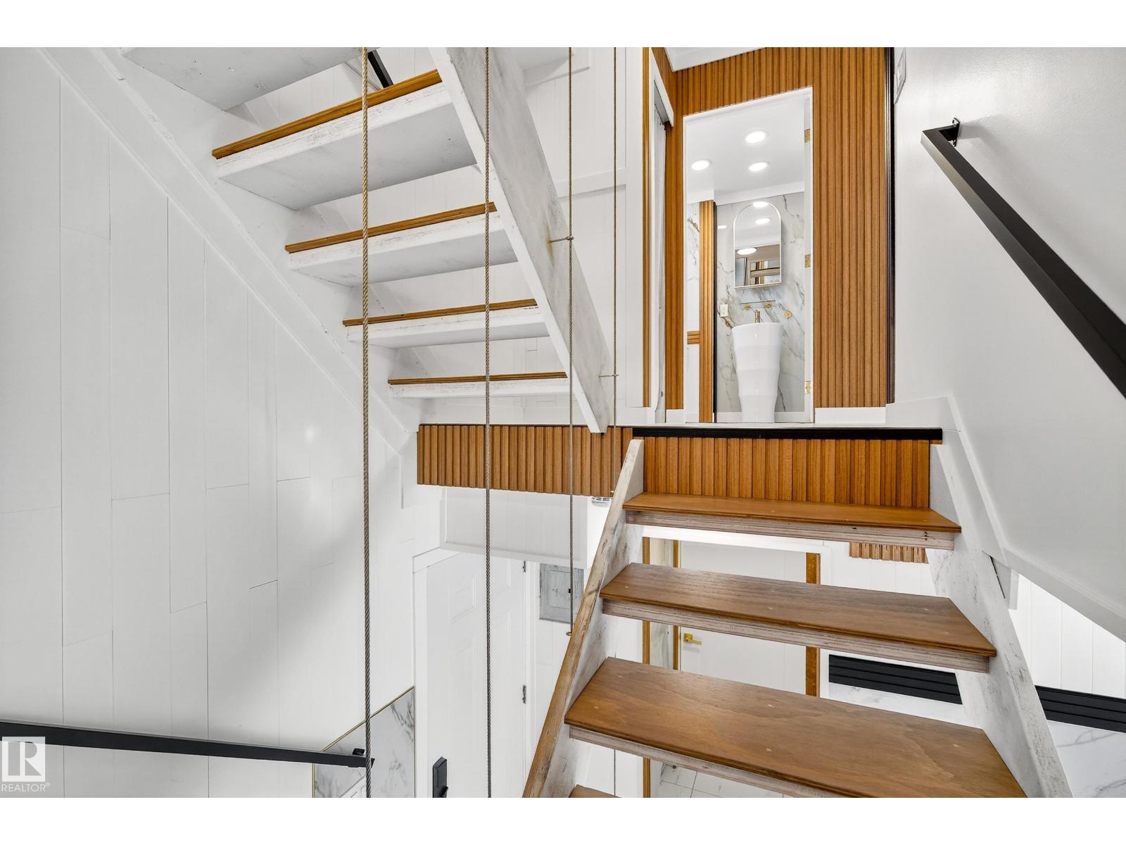 11a Meadowlark Vg Nw, Edmonton, Alberta  T4R 5X3 - Photo 19 - E4471445