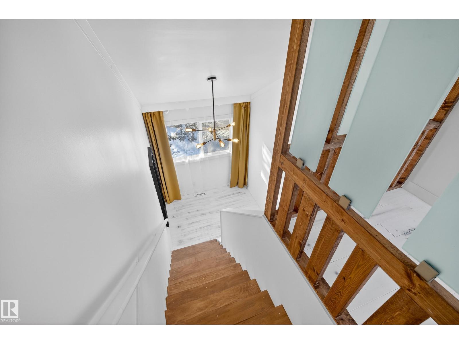 11a Meadowlark Vg Nw, Edmonton, Alberta  T4R 5X3 - Photo 35 - E4471445