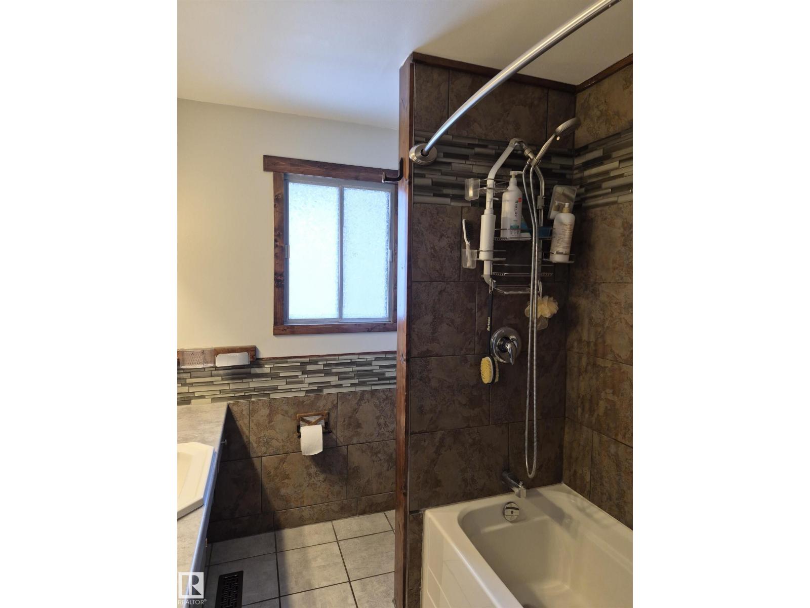 38 Glamorgan Dr, Sherwood Park, Alberta  T8A 2Y4 - Photo 16 - E4471444