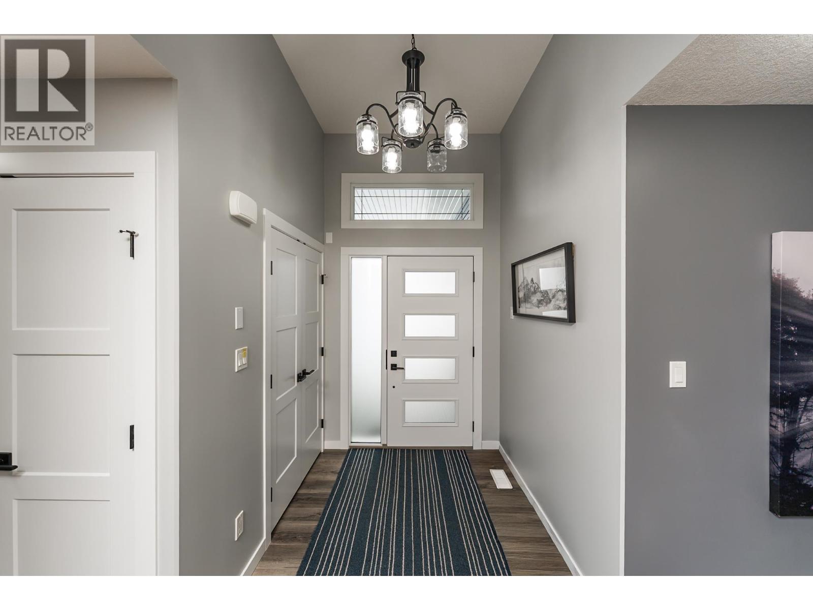 5488 Venta Drive, Prince George, British Columbia  V2K 0B6 - Photo 2 - R3084521