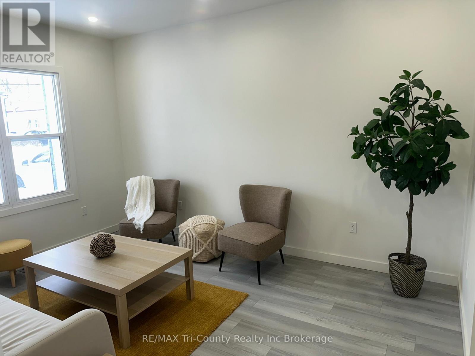 719 Elias Street, London East, Ontario  N5W 3N8 - Photo 4 - X12739290