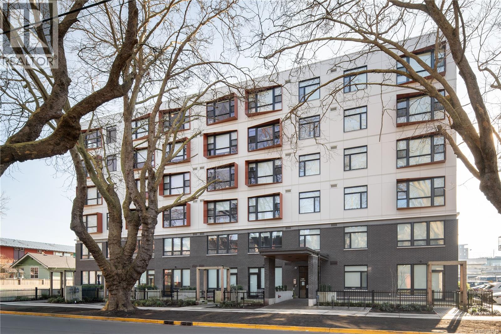 206 629 Speed Ave, Victoria, British Columbia