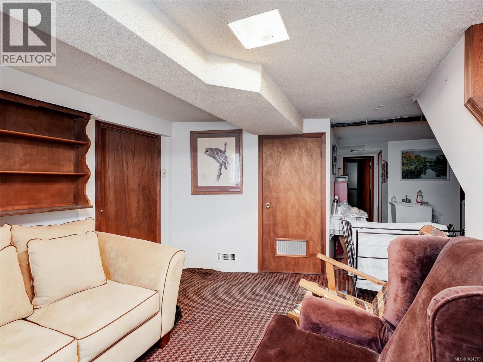 24 Gorge Rd E, Victoria, British Columbia  V9A 1K8 - Photo 14 - 1024379