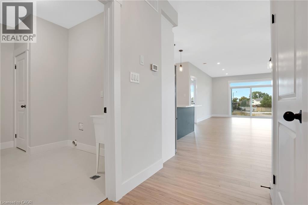 24 Moon Crescent, Cambridge, Ontario  N1S 5B4 - Photo 7 - 40801595