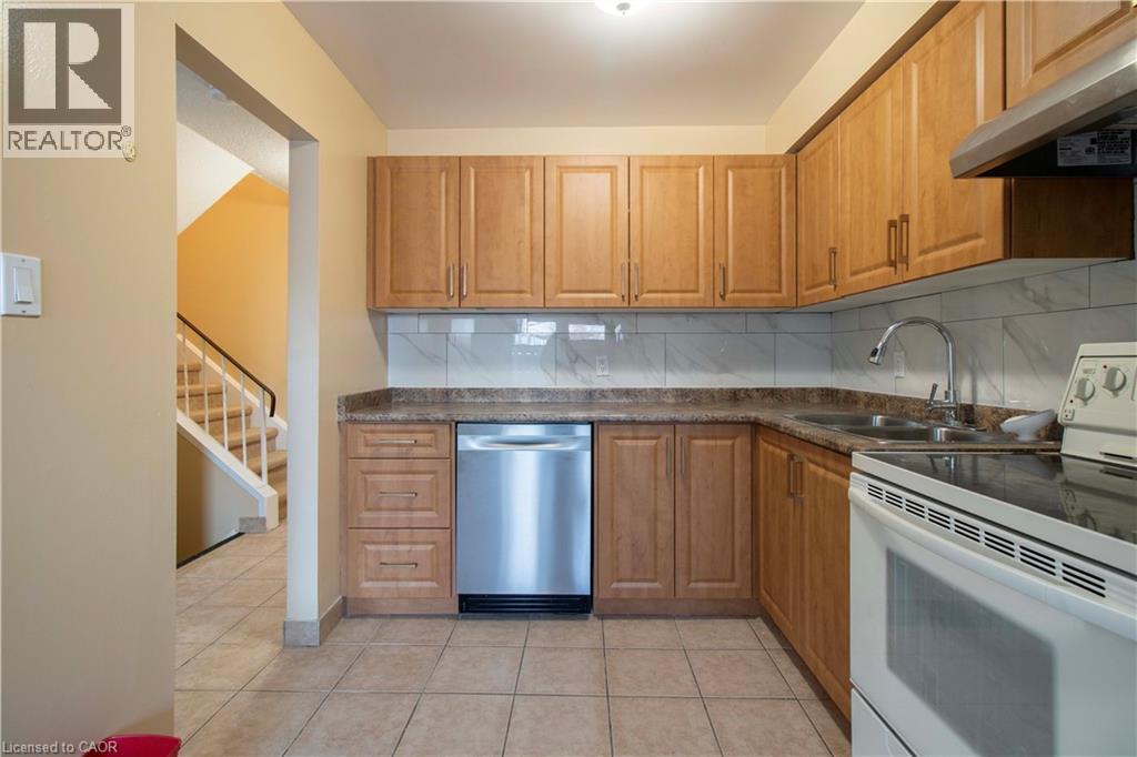 153 Limeridge Road W Unit# 23, Hamilton, Ontario  L9C 2V3 - Photo 12 - 40801083