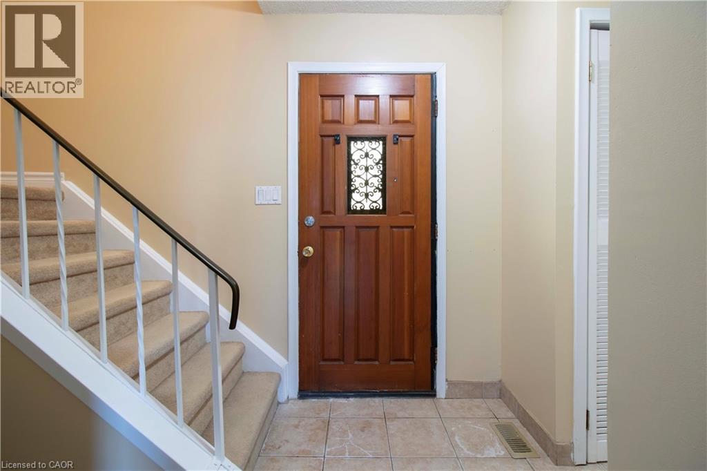 153 Limeridge Road W Unit# 23, Hamilton, Ontario  L9C 2V3 - Photo 4 - 40801083