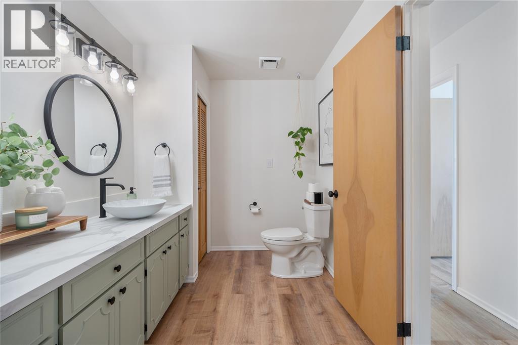 5328 Mandaumin Road, Plympton-Wyoming, Ontario  N7T 7H3 - Photo 22 - 26001975