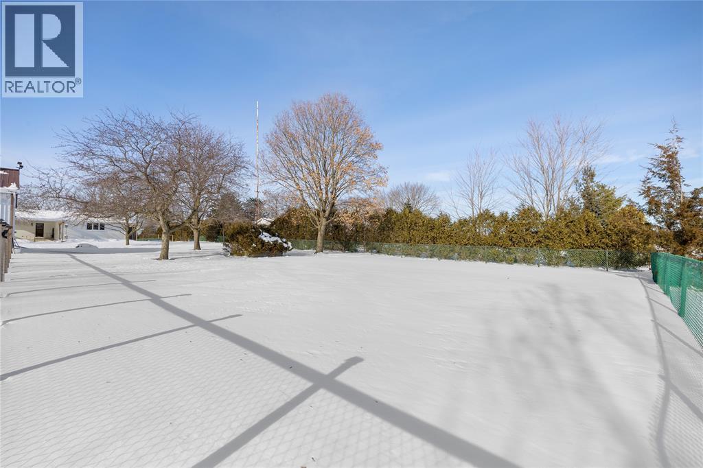 5328 Mandaumin Road, Plympton-Wyoming, Ontario  N7T 7H3 - Photo 45 - 26001975