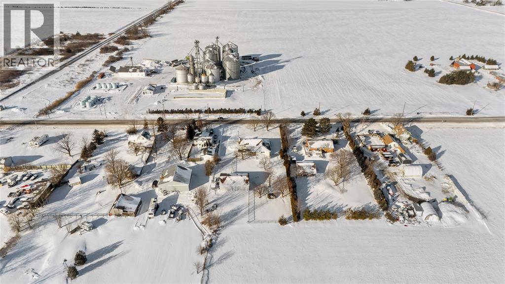 5328 Mandaumin Road, Plympton-Wyoming, Ontario  N7T 7H3 - Photo 47 - 26001975