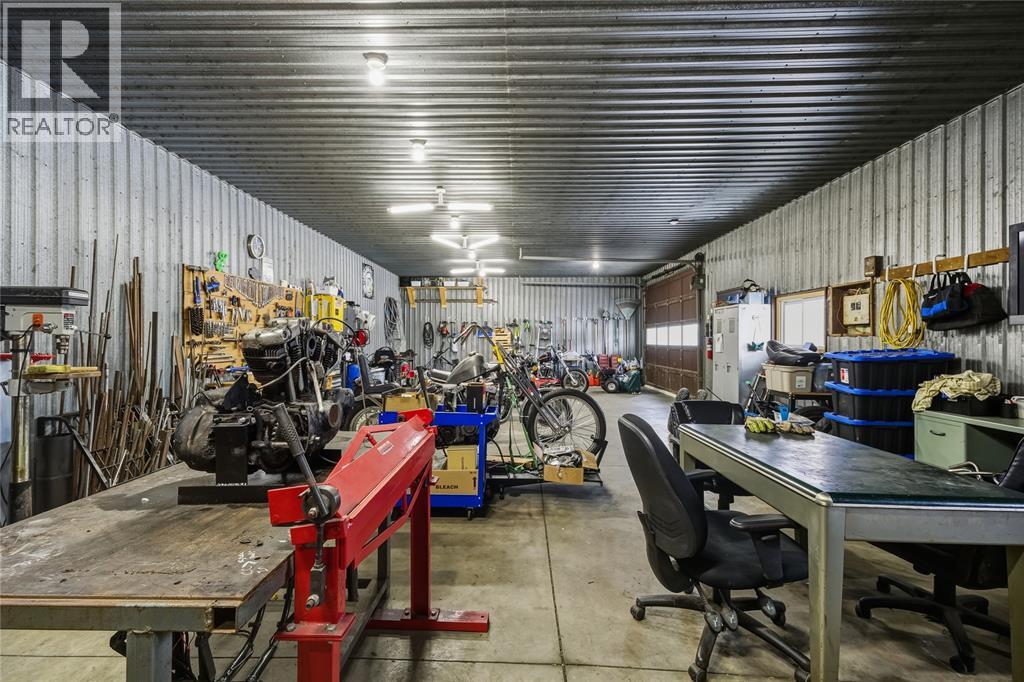 5328 Mandaumin Road, Plympton-Wyoming, Ontario  N7T 7H3 - Photo 50 - 26001975