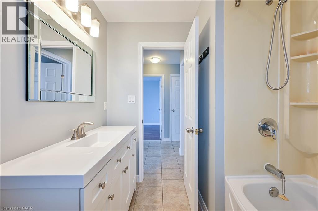 73 Barwood Crescent, Kitchener, Ontario  N2E 1T9 - Photo 22 - 40799198