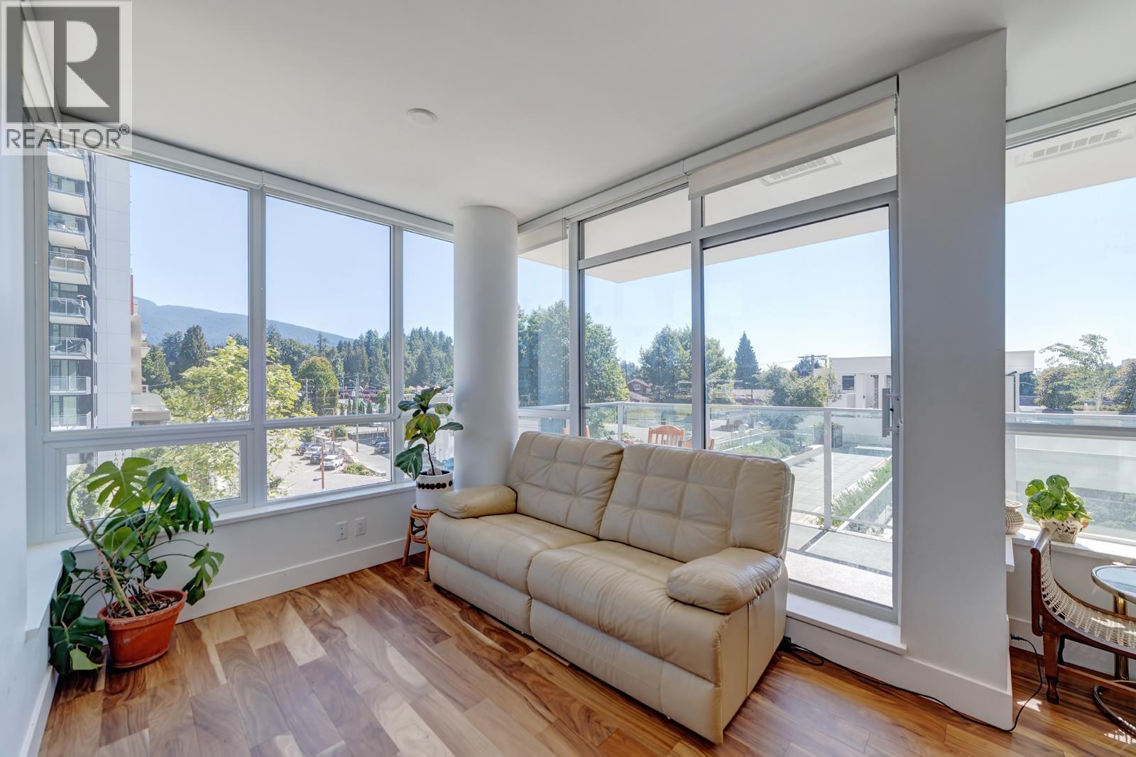 301 1675 Lions Gate Lane, North Vancouver, British Columbia  V7P 3B4 - Photo 5 - R3084512