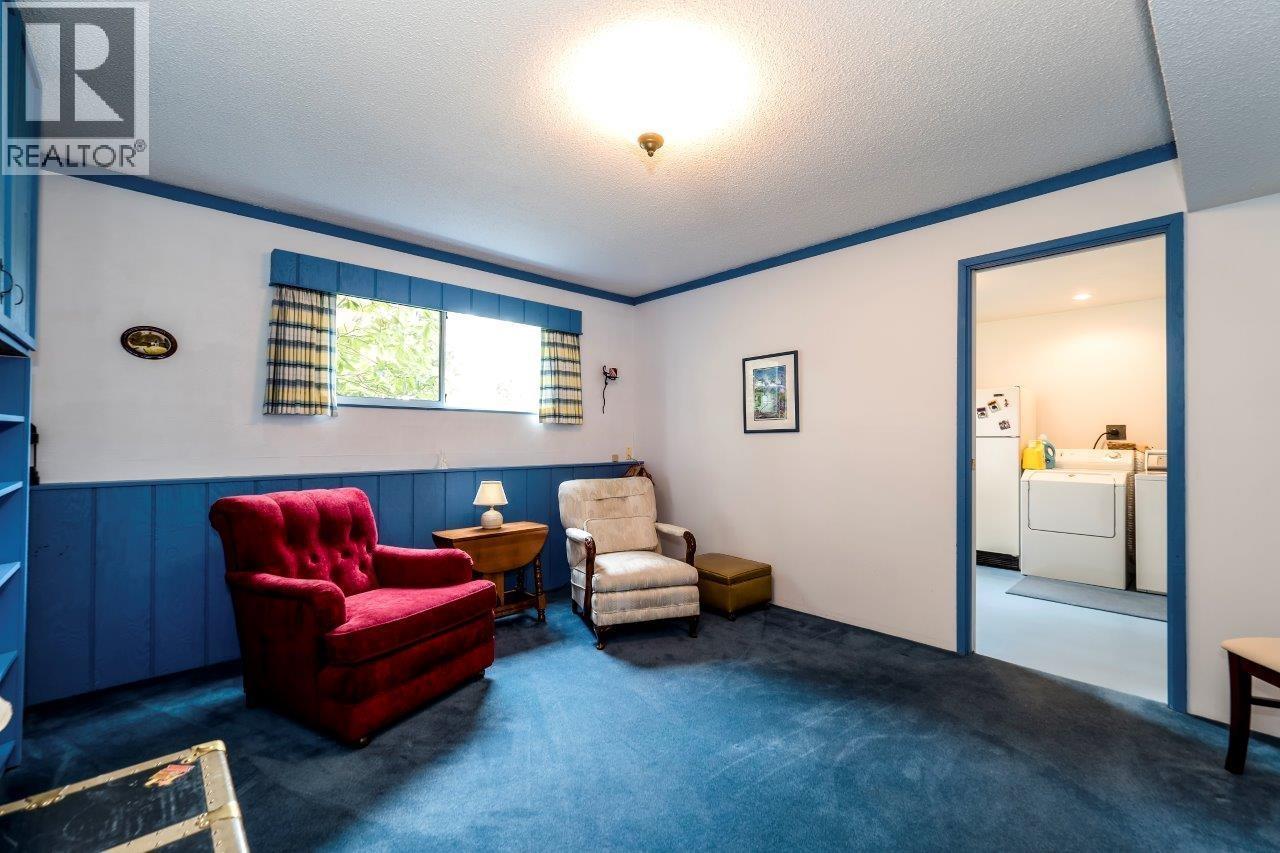 4302 Carolyn Drive, North Vancouver, British Columbia  V7R 4A4 - Photo 24 - R3084510