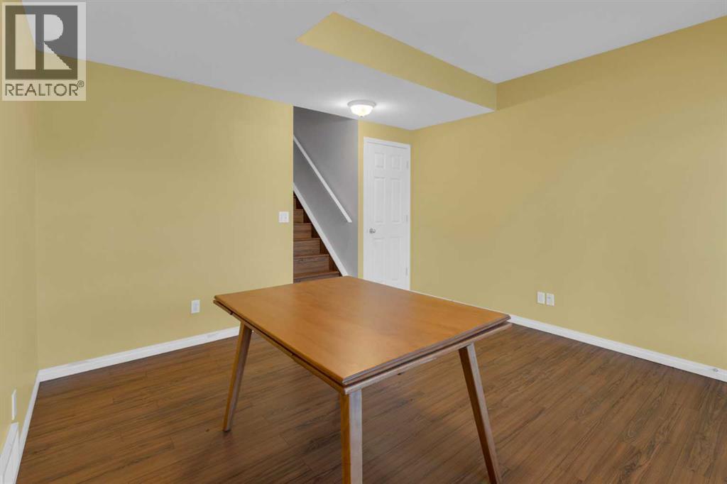 111 Hidden Creek Cove Nw, Calgary, Alberta  T3A 6L8 - Photo 25 - A2273272