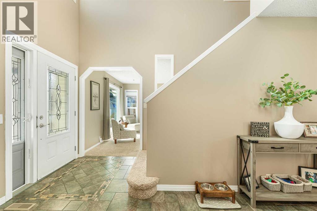 291 Mckerrell Way Se, Calgary, Alberta  T2Z 1P7 - Photo 2 - A2276933