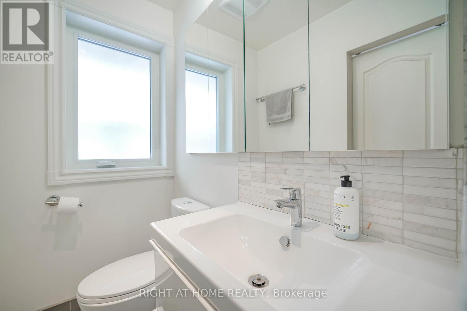 5 Windham Drive, Toronto, Ontario  M2K 1X7 - Photo 15 - C12739292