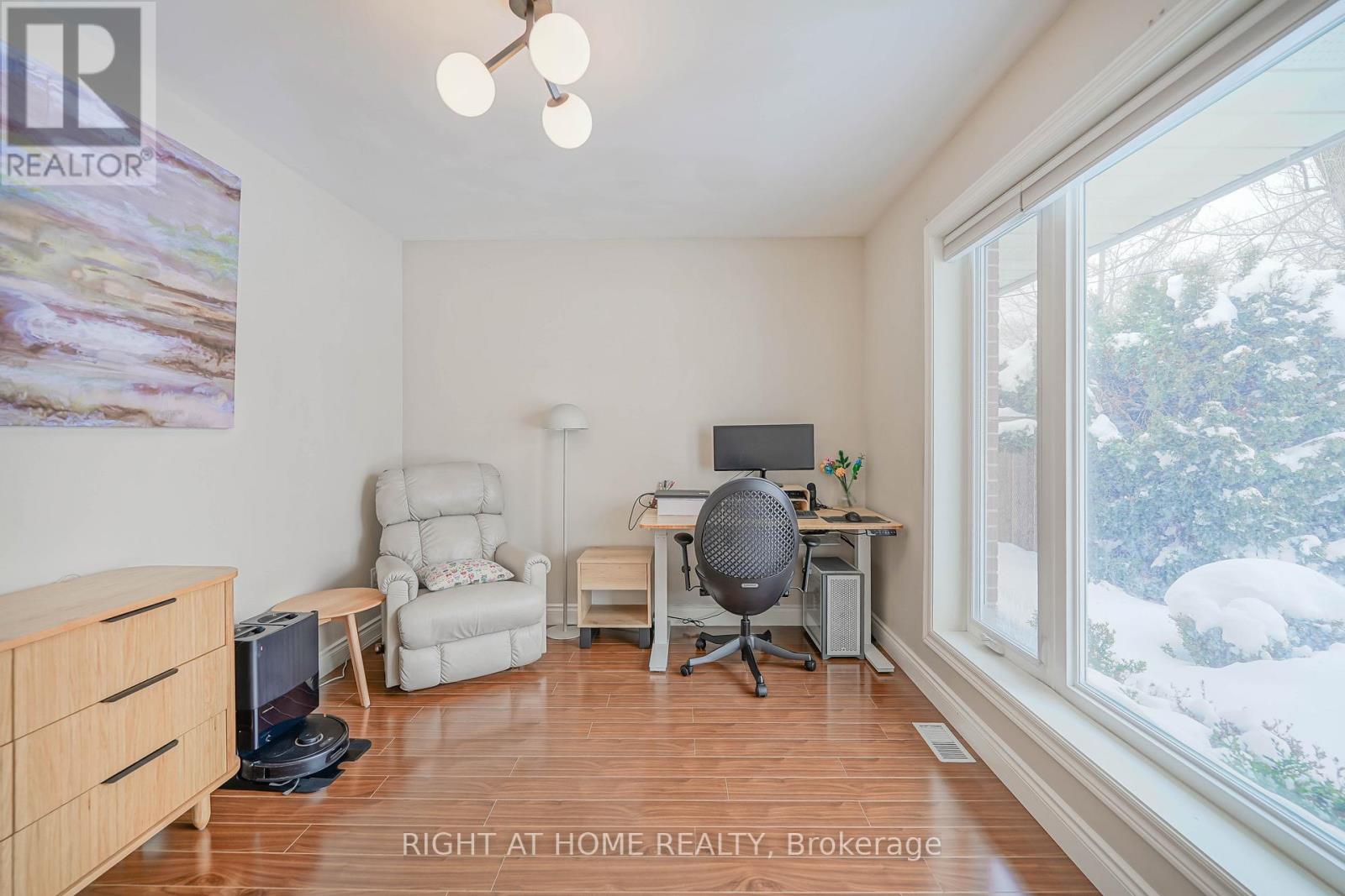 5 Windham Drive, Toronto, Ontario  M2K 1X7 - Photo 18 - C12739292