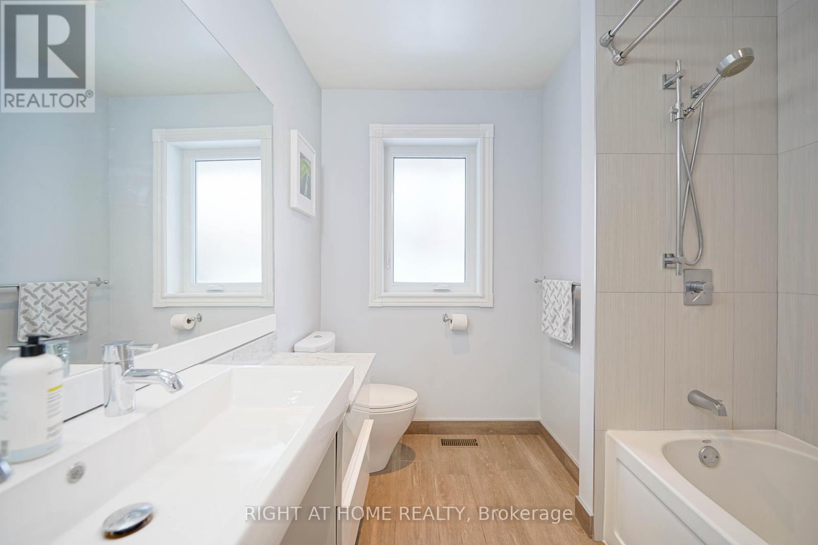 5 Windham Drive, Toronto, Ontario  M2K 1X7 - Photo 21 - C12739292