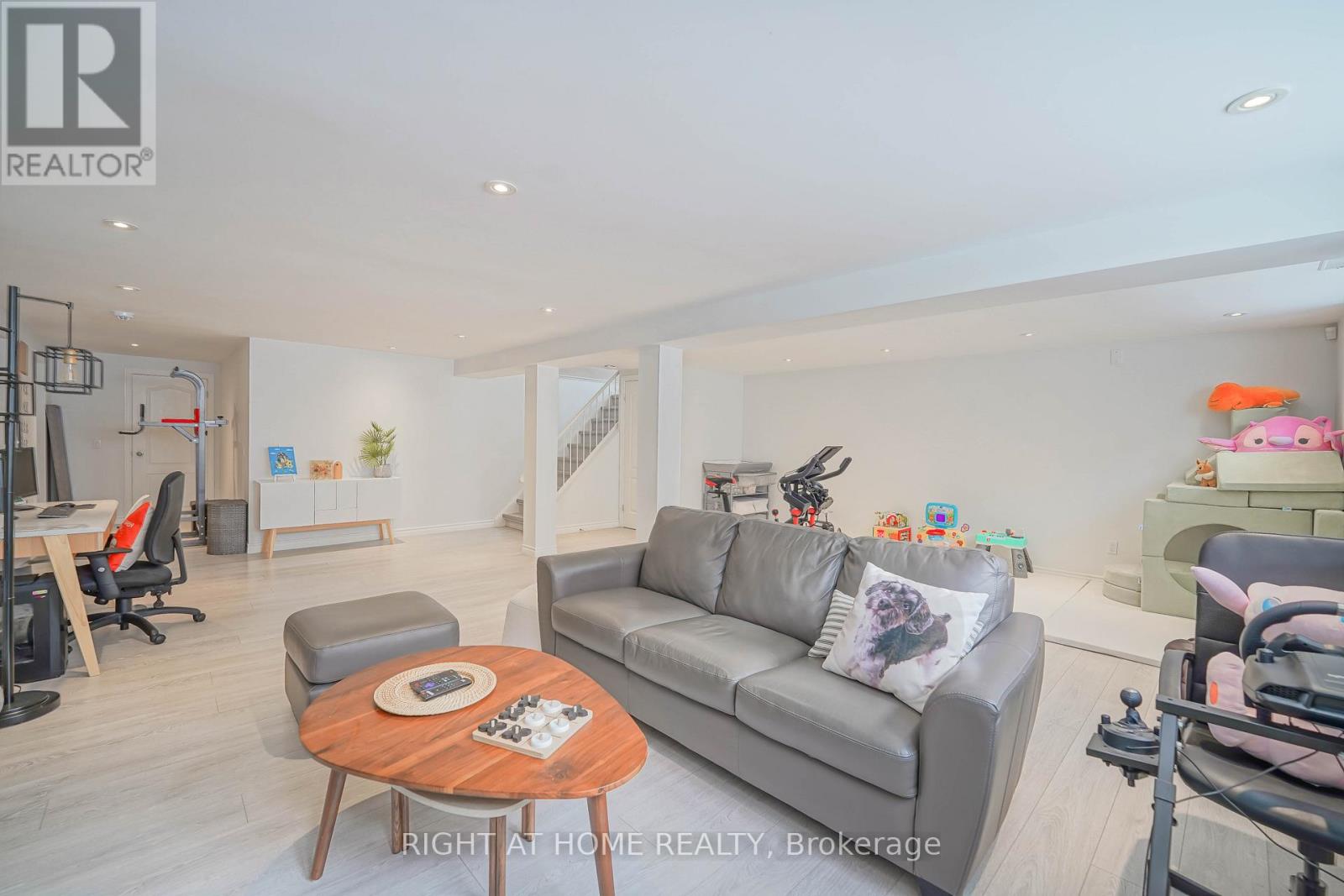 5 Windham Drive, Toronto, Ontario  M2K 1X7 - Photo 28 - C12739292