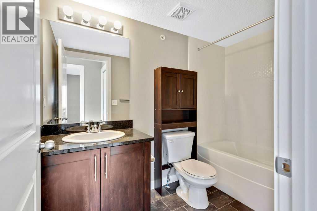 7402, 403 Mackenzie Way Sw, Airdrie, Alberta  T4B 3V7 - Photo 16 - A2278236