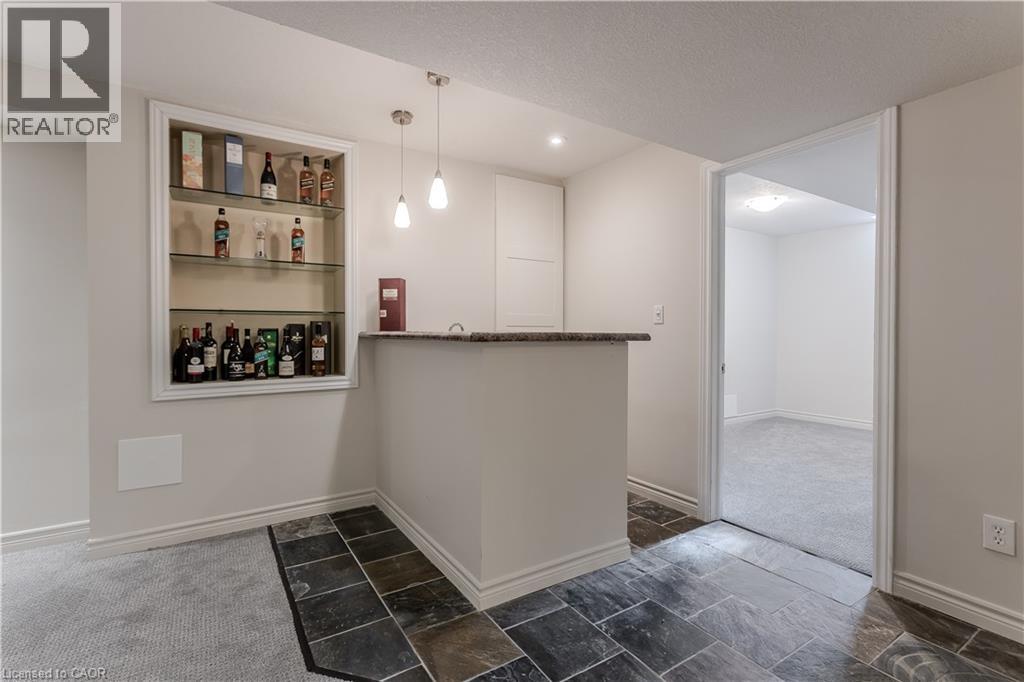 2055 Mountain Grove Avenue, Burlington, Ontario  L7P 2H8 - Photo 39 - 40801201