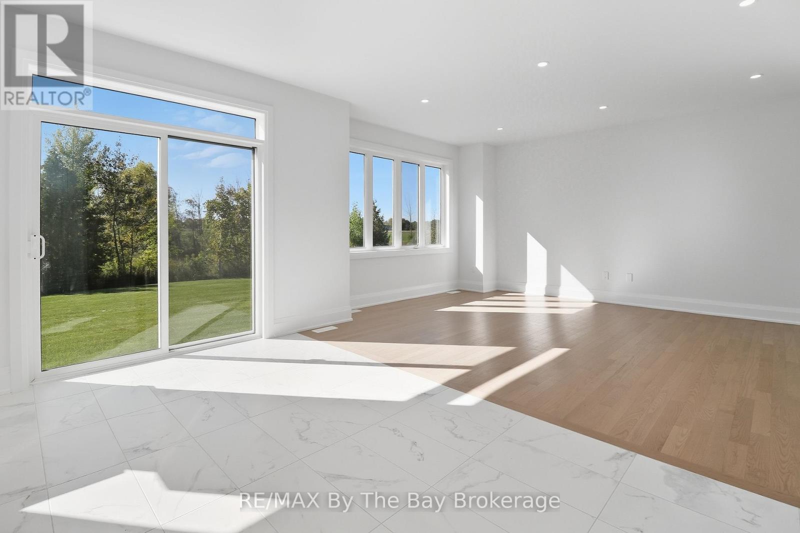 66 Amber Drive, Wasaga Beach, Ontario L9Z 0R9 - Photo 12 - S12738606