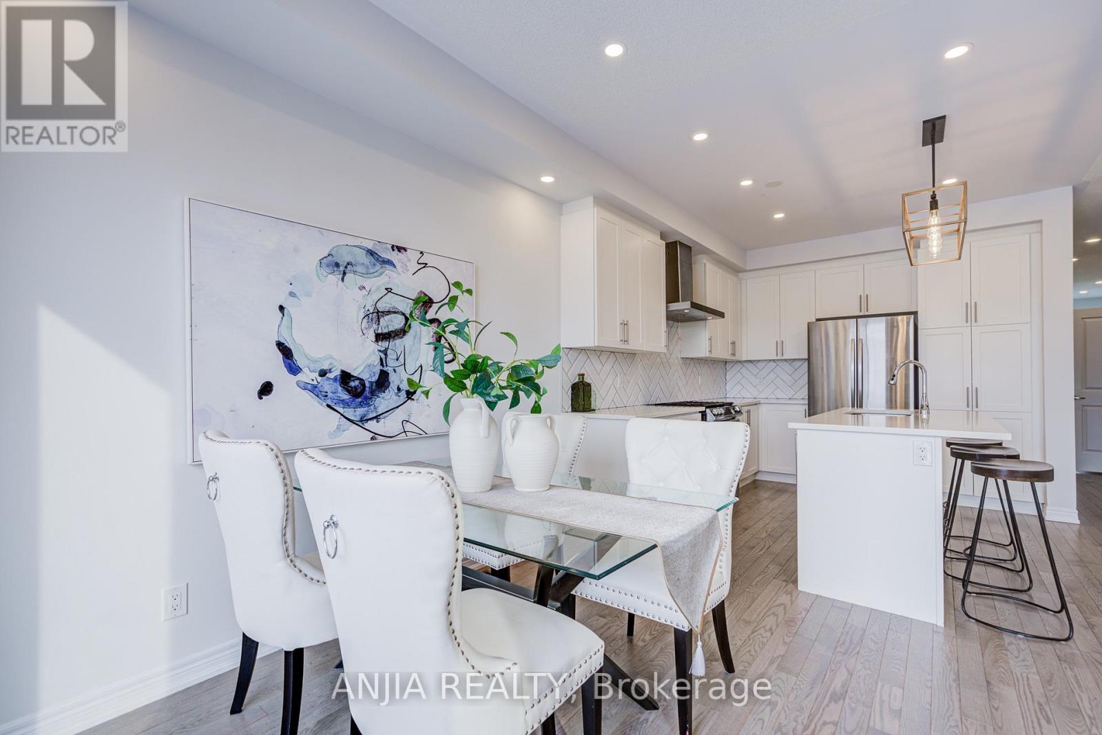 143 Lageer Drive, Whitchurch-Stouffville, Ontario  L4A 4V2 - Photo 18 - N12738050