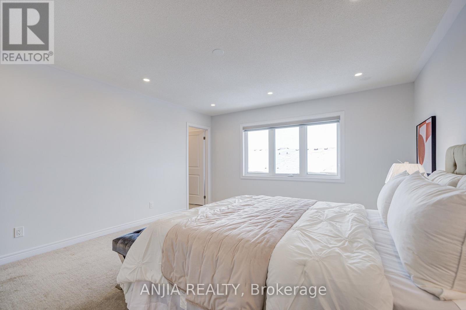 143 Lageer Drive, Whitchurch-Stouffville, Ontario  L4A 4V2 - Photo 35 - N12738050