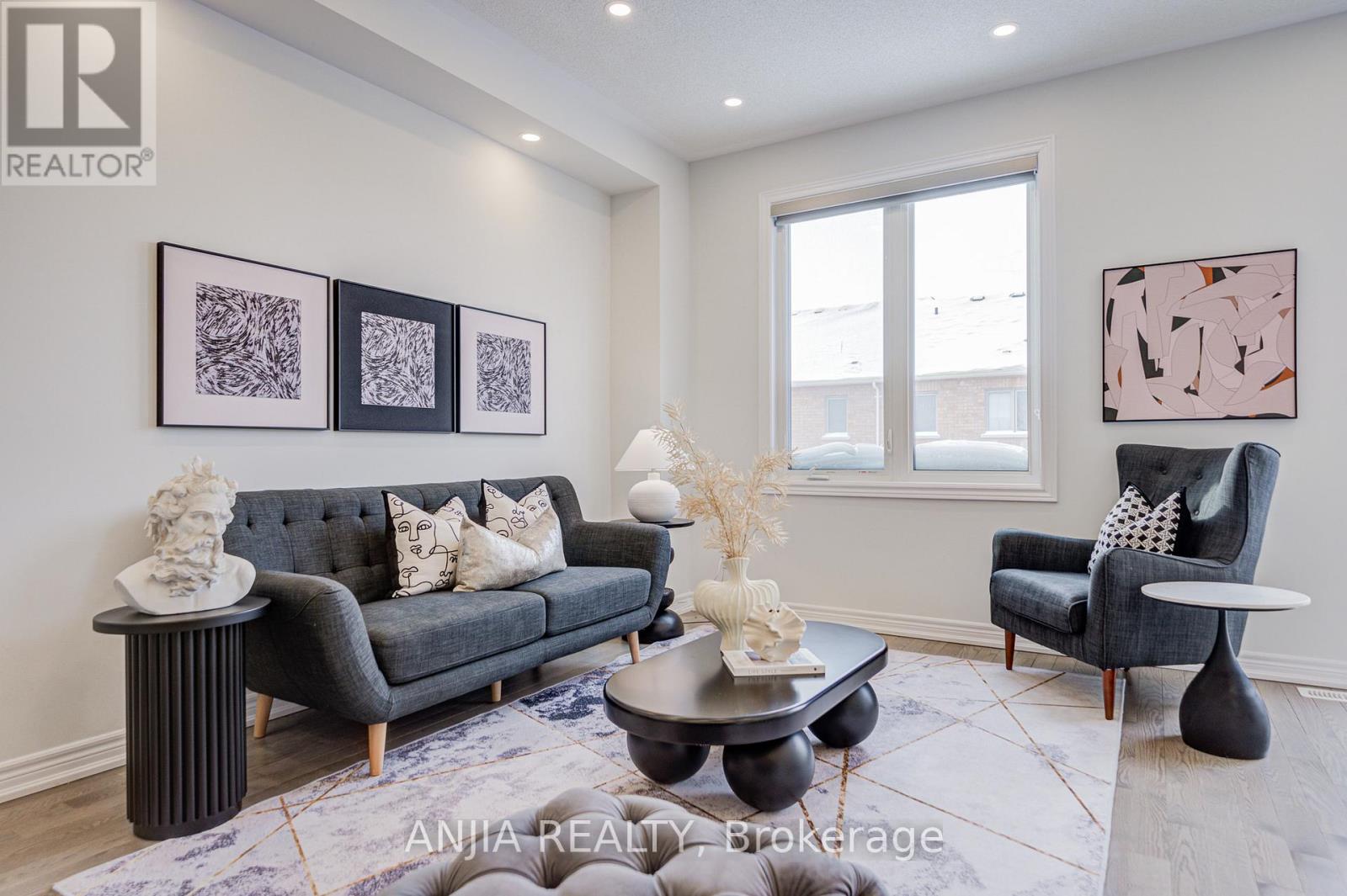 143 Lageer Drive, Whitchurch-Stouffville, Ontario  L4A 4V2 - Photo 13 - N12738050