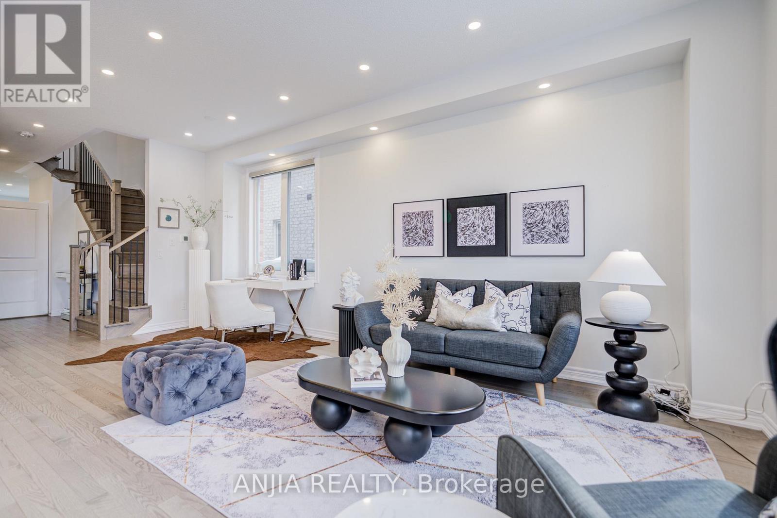 143 Lageer Drive, Whitchurch-Stouffville, Ontario  L4A 4V2 - Photo 15 - N12738050