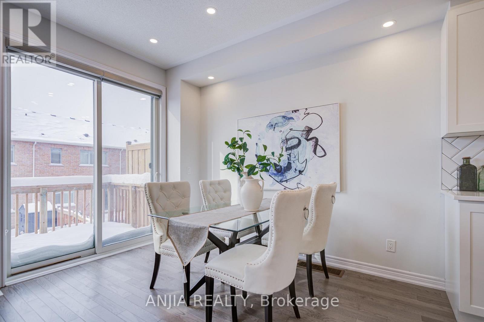 143 Lageer Drive, Whitchurch-Stouffville, Ontario  L4A 4V2 - Photo 17 - N12738050