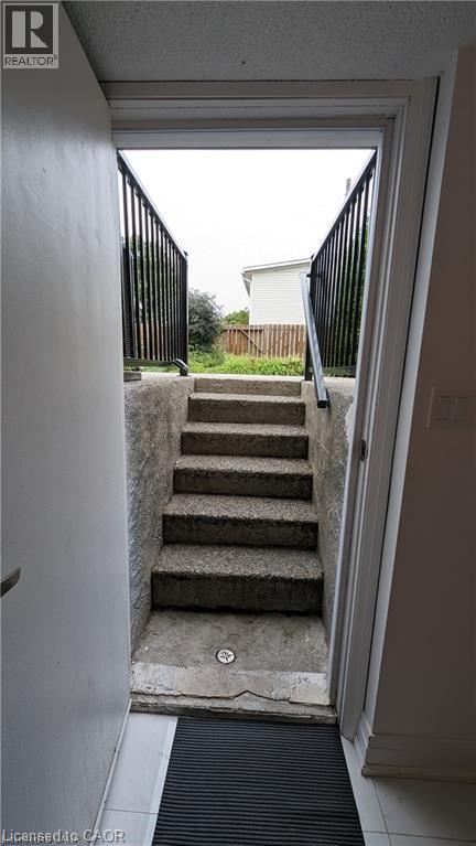 525 Britannia Avenue, Hamilton, Ontario  L8L 1W7 - Photo 26 - 40800855