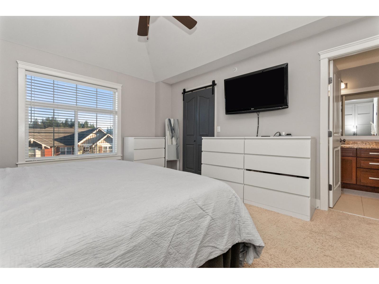 10 45137 Nicomen Crescent, Garrison Crossing, Chilliwack, British Columbia  V2R 0R3 - Photo 23 - R3083949