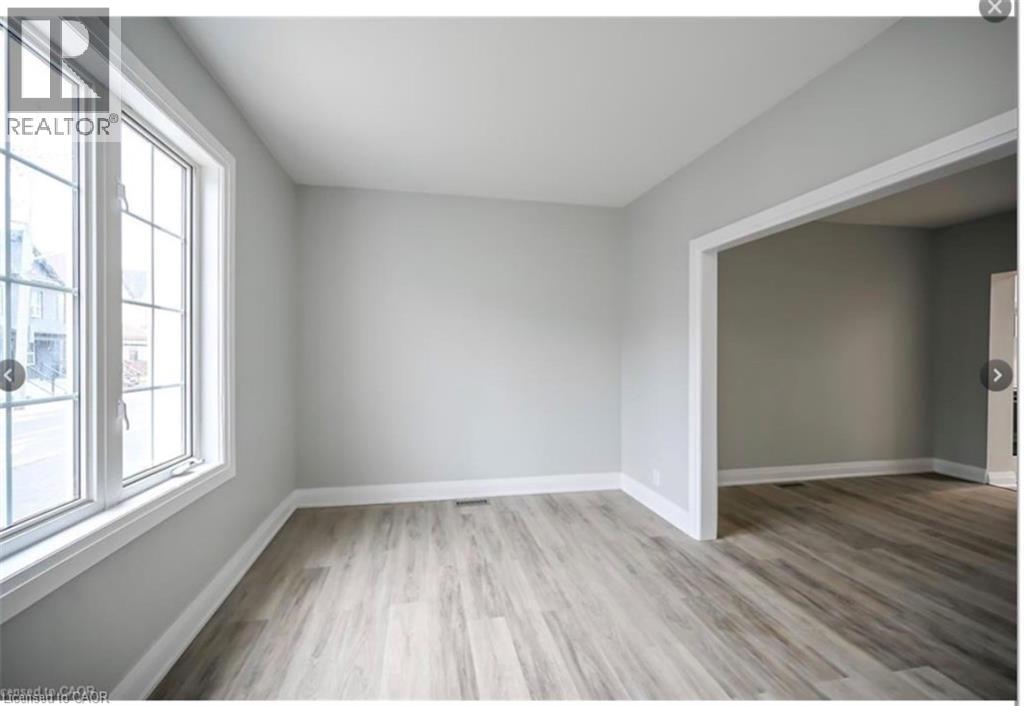 1024 Cannon Street E, Hamilton, Ontario  L8L 2H6 - Photo 16 - 40801642