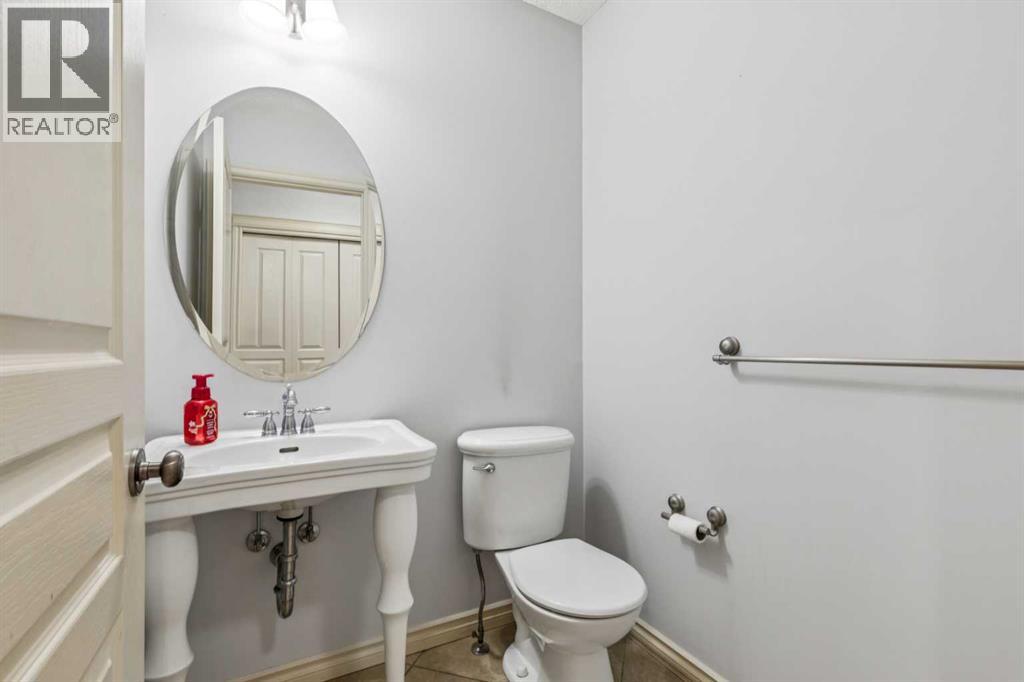 305 Tuscany Vista Road Nw, Calgary, Alberta  T3L 3B3 - Photo 14 - A2278261