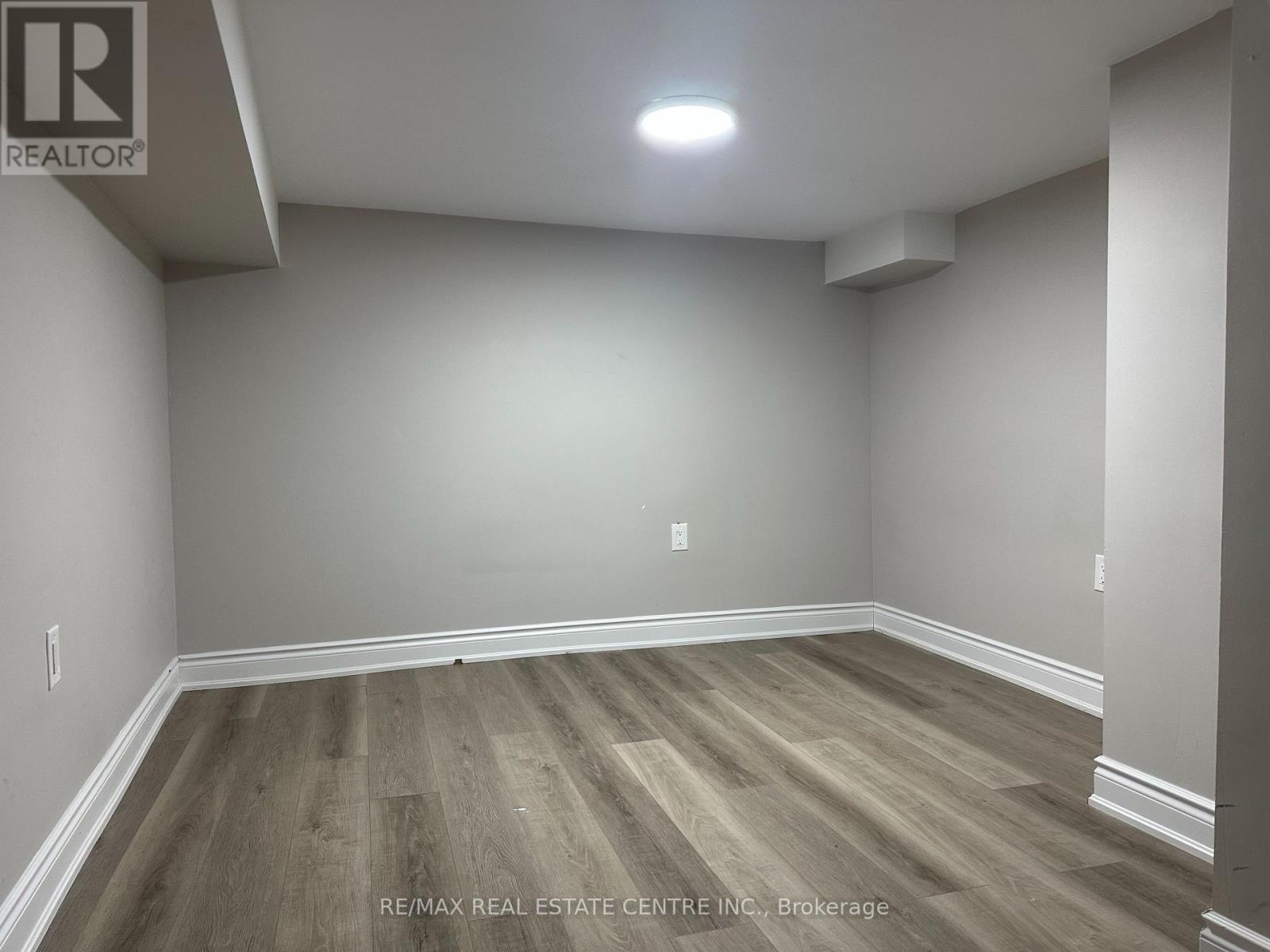 Lower - 6 Hollingworth Circle, Brampton, Ontario  L7A 3X7 - Photo 11 - W12739230