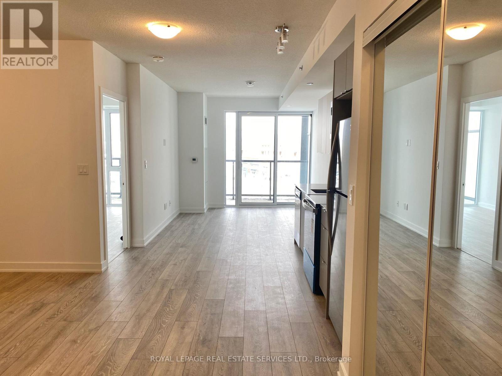 A318 - 3210 Dakota Common, Burlington, Ontario  L7M 0H4 - Photo 3 - W12739232