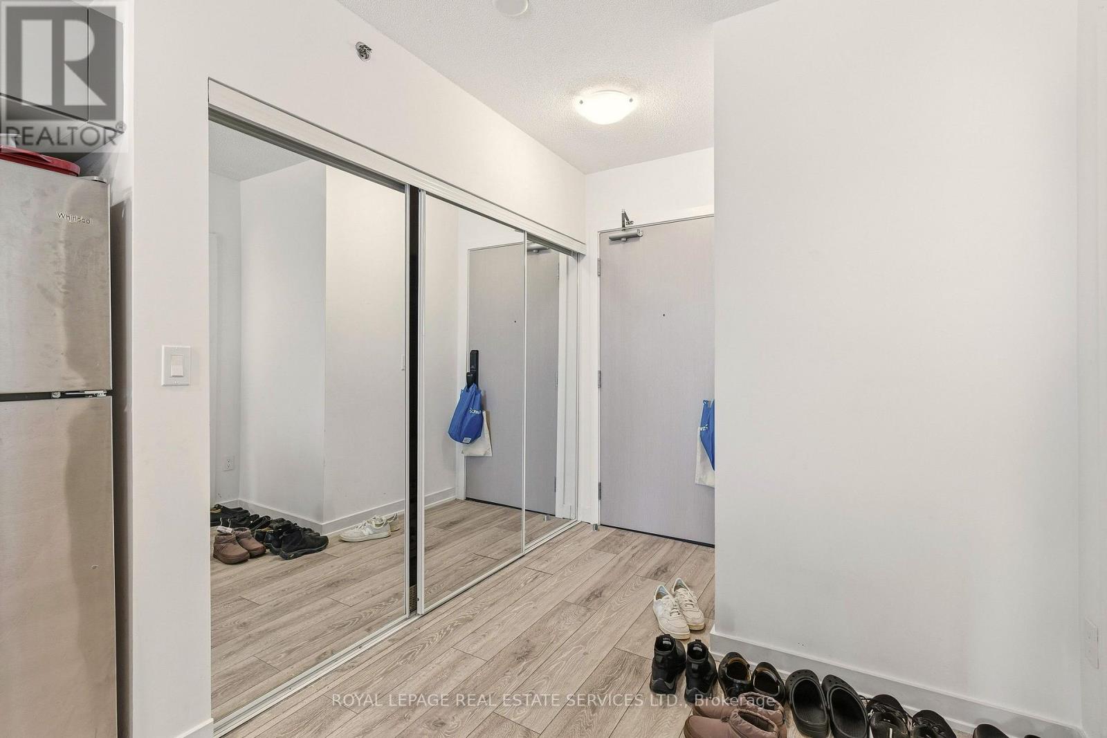 A318 - 3210 Dakota Common, Burlington, Ontario  L7M 0H4 - Photo 6 - W12739232