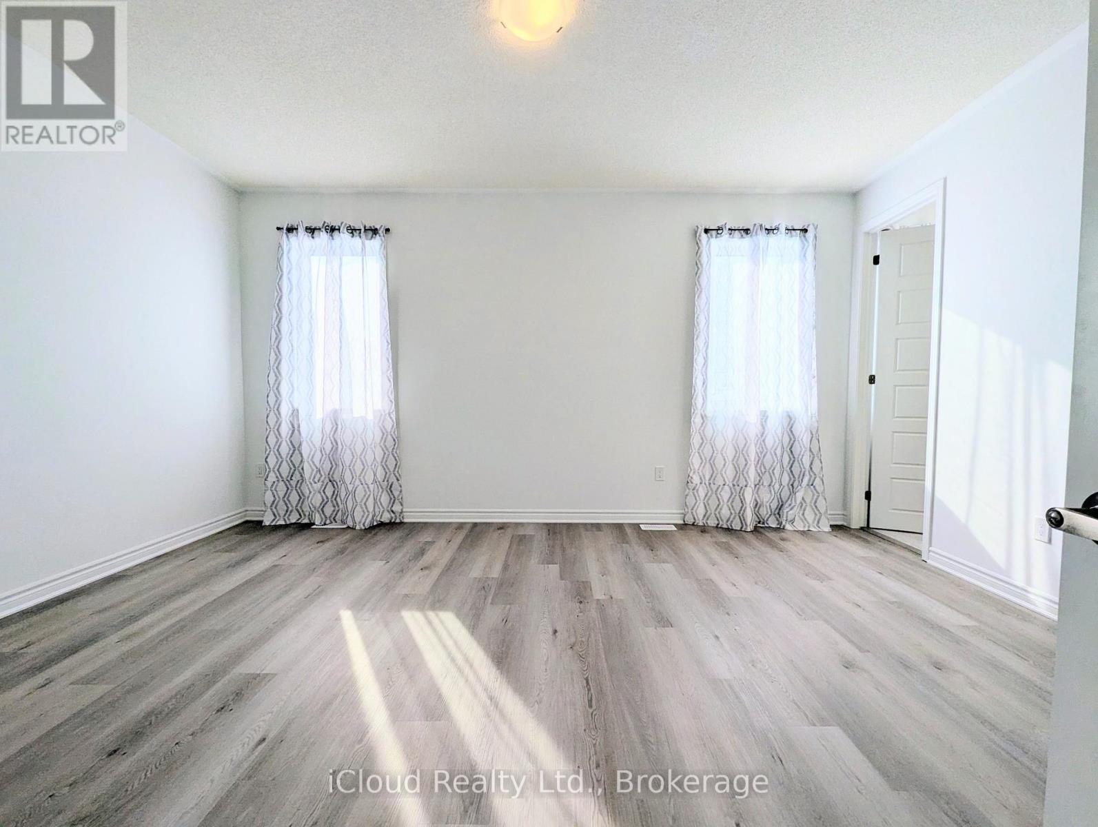 1340 Hearns Place, Milton, Ontario  L9E 2J7 - Photo 16 - W12739256